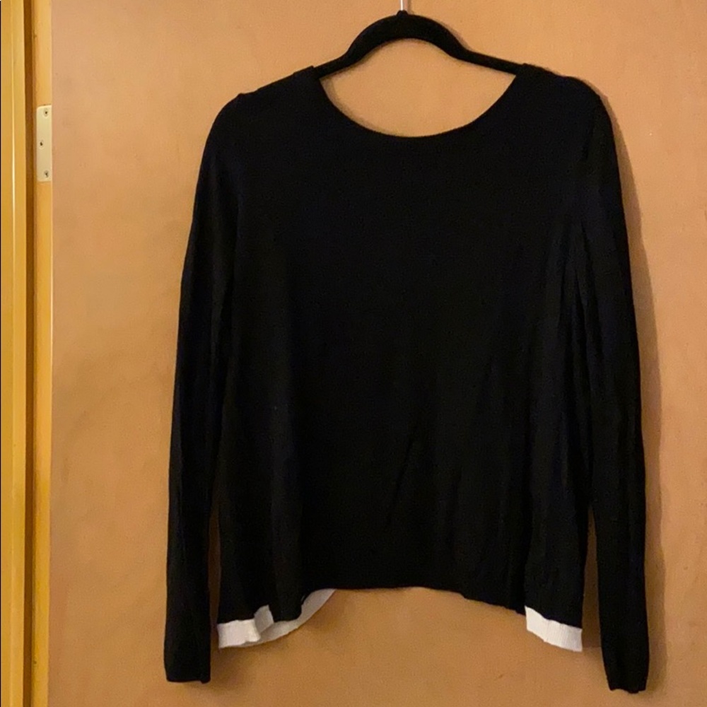 Perfect open back light weight sweater